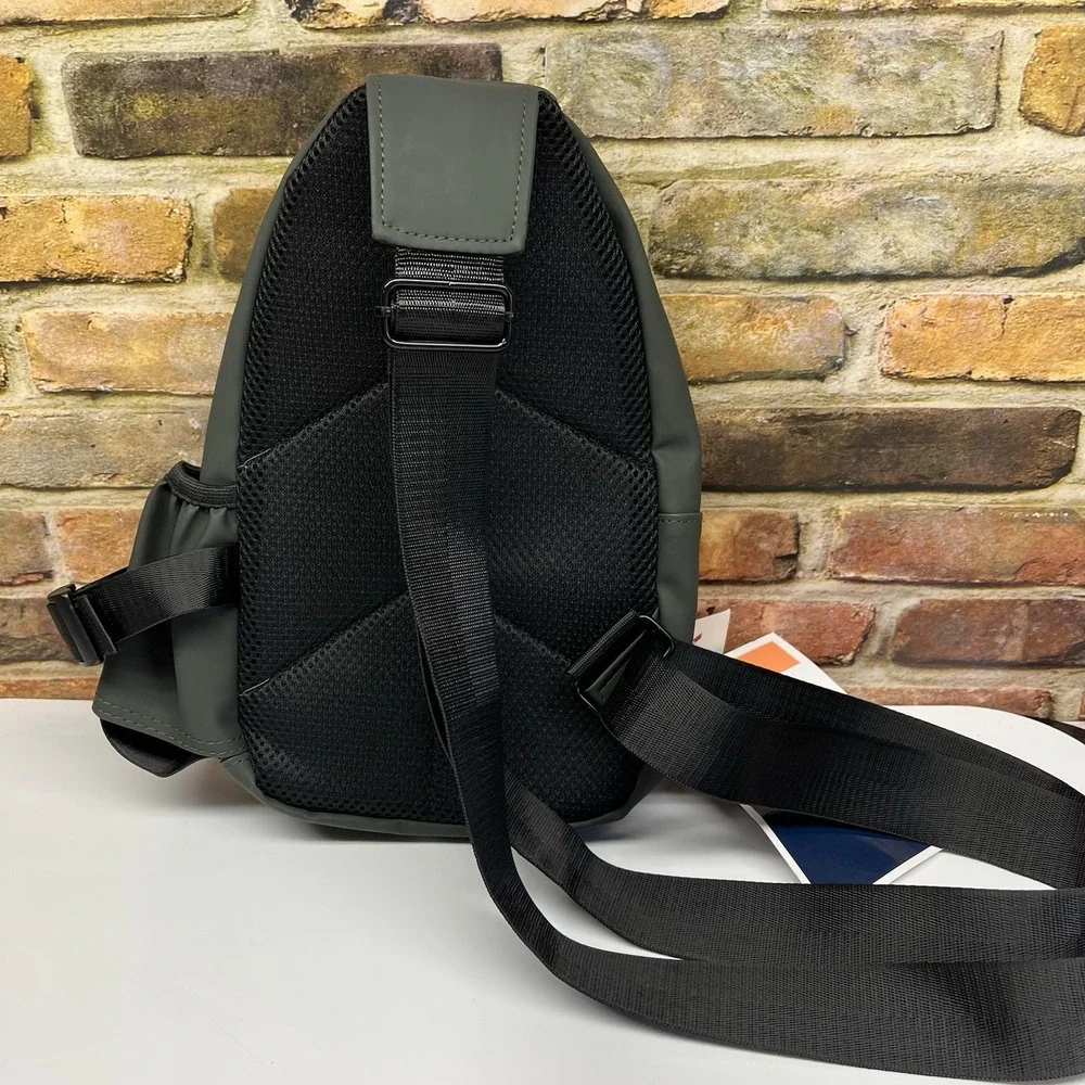 DUCHAMP London Sling Bag Backpack Crossbody Bag Gray Black Nylon Lightweight